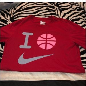 “I Love Nike” Tshirt